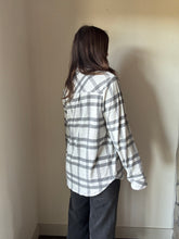 Load image into Gallery viewer, ultra soft grey plaid button down flannel