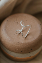 Load image into Gallery viewer, hello adorn revolve ring