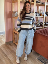 Load image into Gallery viewer, barrel light denim pants