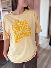 Load image into Gallery viewer, here comes the sun golden vintage tee
