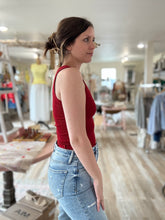 Load image into Gallery viewer, red ribbed foundation tank