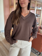 Load image into Gallery viewer, lola long sleeve espresso pullover