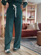Load image into Gallery viewer, everglades sweatpants