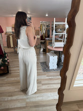 Load image into Gallery viewer, oat sugarloaf elastic hem tank