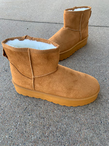 camel fur-lined ultra mini platform boots