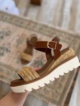 Load image into Gallery viewer, raffia + leather wedge sandals