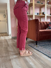 Load image into Gallery viewer, judy blue vintage red weekender pants