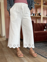 Load image into Gallery viewer, white eyelet hem culottes