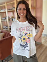 Load image into Gallery viewer, midwest flowers vintage tee