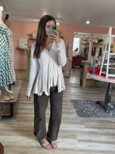 Load image into Gallery viewer, char pointelle fit + flare top