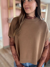 Load image into Gallery viewer, amber cinnamon lace top