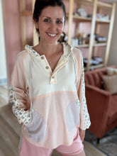Load image into Gallery viewer, rose french terry stripe shorts