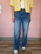 Load image into Gallery viewer, hidden medium dark straight jeans