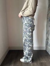 Load image into Gallery viewer, hidden baggy camo pants