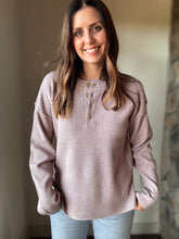 Load image into Gallery viewer, mauve waffle henley