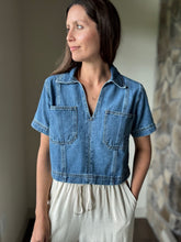 Load image into Gallery viewer, denim collared boxy top
