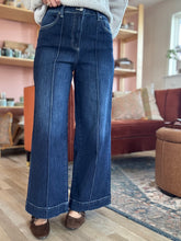 Load image into Gallery viewer, polly pin tuck wide leg denim