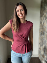 Load image into Gallery viewer, merlot twist pleated top
