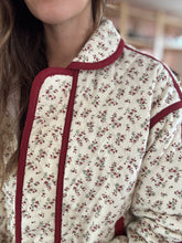 Load image into Gallery viewer, poppy floral quilted jacket
