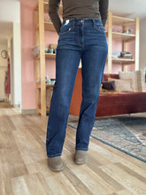 Load image into Gallery viewer, judy blue dark wash straight denim | short + regular inseams!