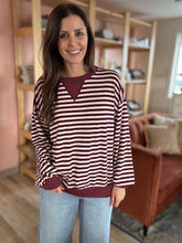 Load image into Gallery viewer, vintage wine striped pullover