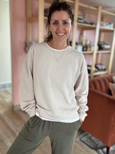 Load image into Gallery viewer, vintage olive ribbed pants