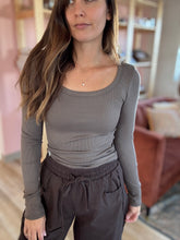 Load image into Gallery viewer, stone scoop ribbed long sleeve tee