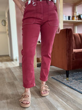 Load image into Gallery viewer, judy blue vintage red weekender pants