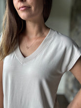 Load image into Gallery viewer, stone modal favorite v-neck top