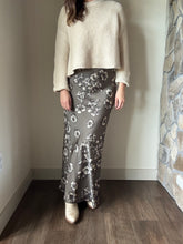 Load image into Gallery viewer, silky stone floral maxi skirt
