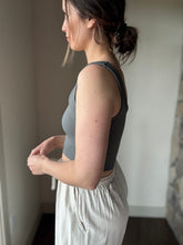 Load image into Gallery viewer, charcoal chevron seamless bralette tank