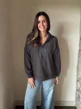 Load image into Gallery viewer, charcoal ribbed quarter zip