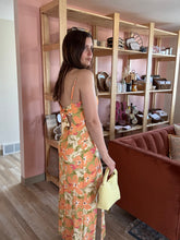 Load image into Gallery viewer, aperitivo back tie midi dress