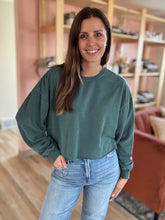 Load image into Gallery viewer, holly fleece cropped sweatshirt