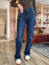 Load image into Gallery viewer, judy blue dark wash straight denim | short + regular inseams!