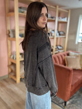 Load image into Gallery viewer, black mineral washed oversized pullover