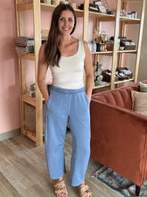 Load image into Gallery viewer, kinsey light denim barrel sweatpants