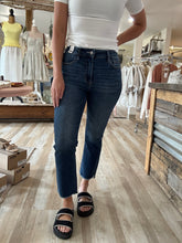 Load image into Gallery viewer, judy blue dark cropped kick flare jeans