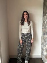 Load image into Gallery viewer, hidden baggy camo pants
