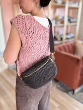 Load image into Gallery viewer, chocolate woven belt bag