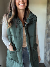 Load image into Gallery viewer, dark green long vest