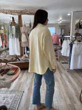 Load image into Gallery viewer, soft yellow ribbed jacket