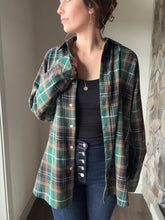 Load image into Gallery viewer, green camp flannel