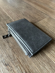 RFID zip-top wallet