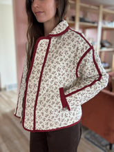 Load image into Gallery viewer, poppy floral quilted jacket