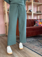 Load image into Gallery viewer, pine wide leg fleece cotton pants