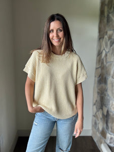 buttercream short sleeve relaxed sweater