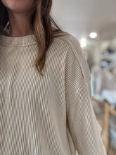 Load image into Gallery viewer, oatmeal ribbed long sleeve pullover