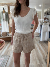 Load image into Gallery viewer, mocha floral embroidered shorts