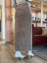 Load image into Gallery viewer, coffee corduroy midi skirt